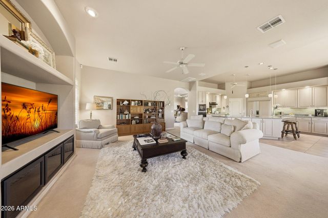 10433 N NICKLAUS Drive, Fountain Hills, AZ 85268