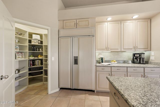 10433 N NICKLAUS Drive, Fountain Hills, AZ 85268