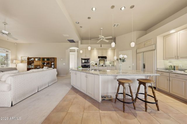 10433 N NICKLAUS Drive, Fountain Hills, AZ 85268