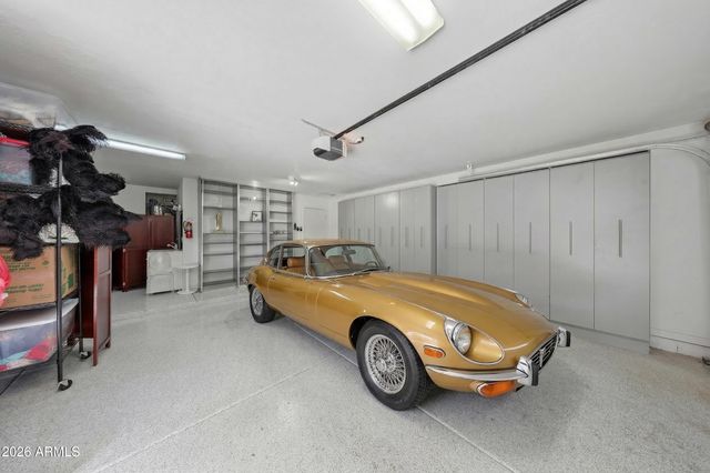 10433 N NICKLAUS Drive, Fountain Hills, AZ 85268