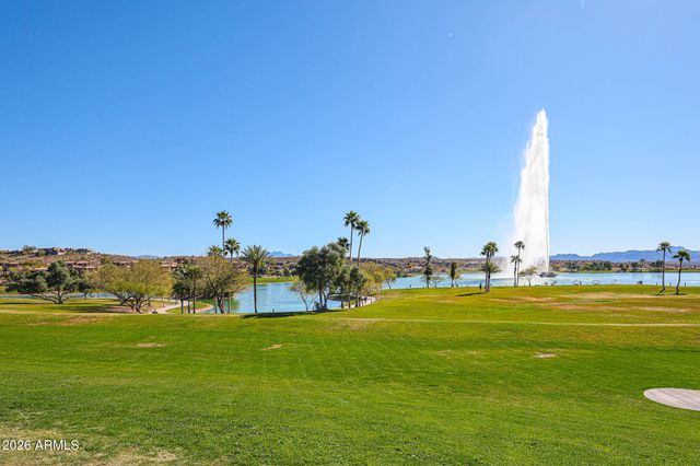 10433 N NICKLAUS Drive, Fountain Hills, AZ 85268