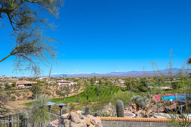 10433 N NICKLAUS Drive, Fountain Hills, AZ 85268