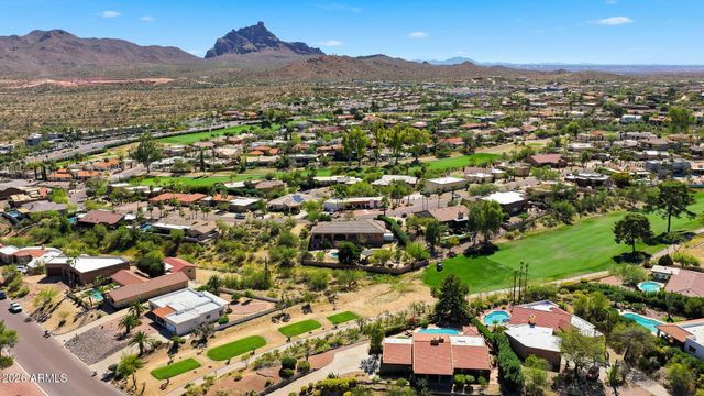 10433 N NICKLAUS Drive, Fountain Hills, AZ 85268