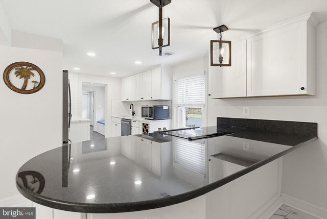 2006 POPLAR RIDGE RD, Pasadena, MD 21122