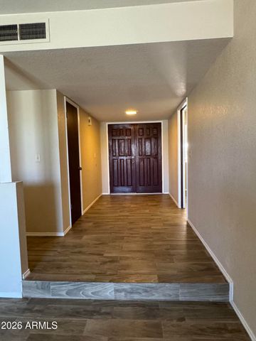 3468 E HEARN Road, Phoenix, AZ 85032
