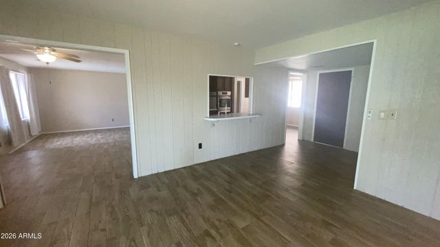 3468 E HEARN Road, Phoenix, AZ 85032