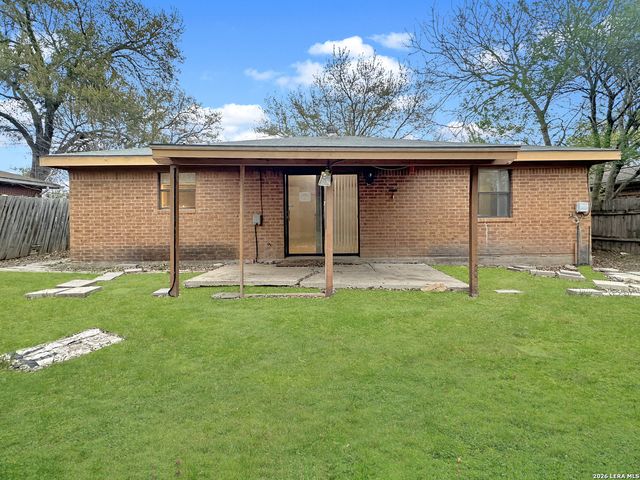 116 APACHE CIR, Cibolo, TX 78108
