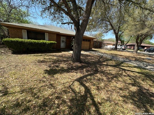 116 APACHE CIR, Cibolo, TX 78108