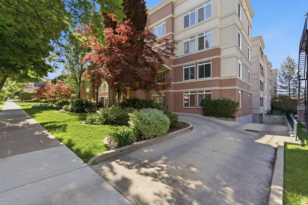 Image 1 of property listing at 838 E SOUTH TEMPLE #103, Salt Lake City, UT 84102