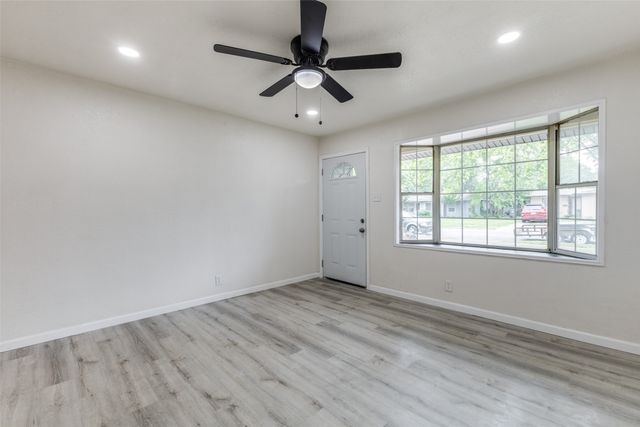 2908 Scottsbluff Drive, Dallas, TX 75228