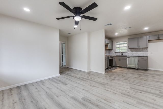 2908 Scottsbluff Drive, Dallas, TX 75228