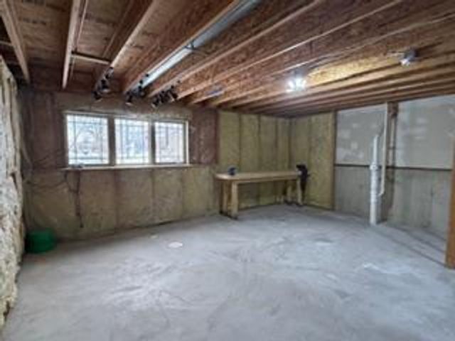 701 Killian Trail, Cottage Grove, WI 53527