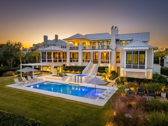 250 Furman Farm Place, Charleston, SC 29492