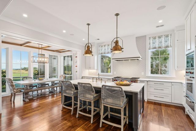 250 Furman Farm Place, Charleston, SC 29492