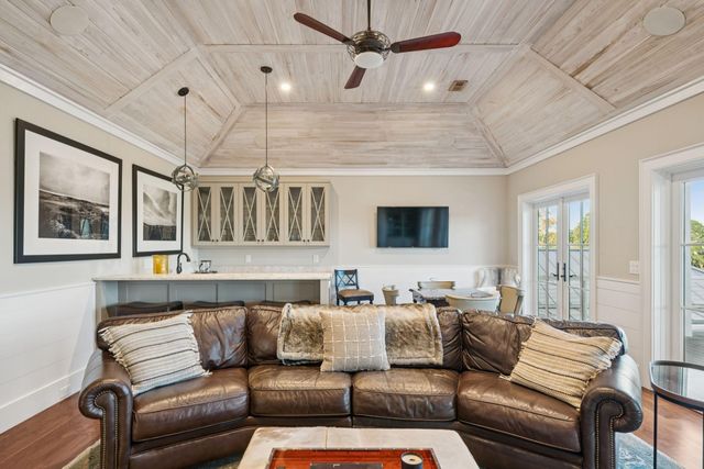 250 Furman Farm Place, Charleston, SC 29492