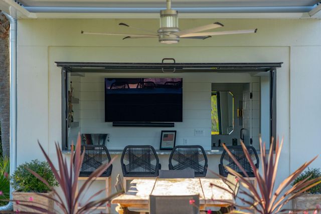 250 Furman Farm Place, Charleston, SC 29492