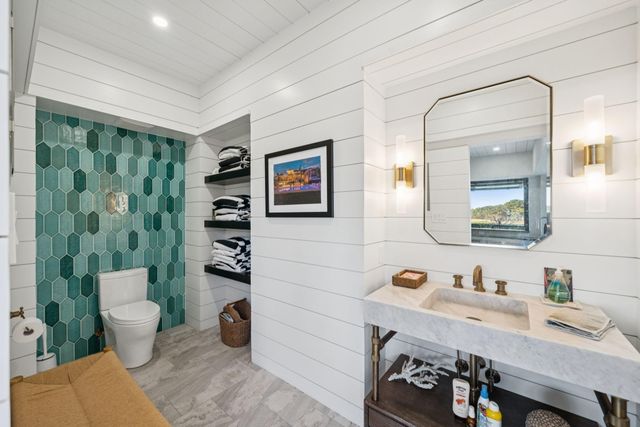 250 Furman Farm Place, Charleston, SC 29492