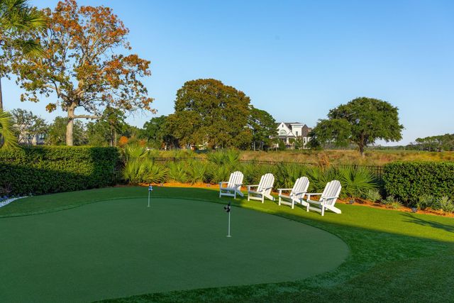 250 Furman Farm Place, Charleston, SC 29492