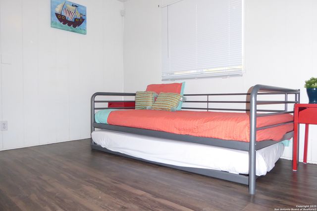 1884 Live Oak, Canyon Lake, TX 78133