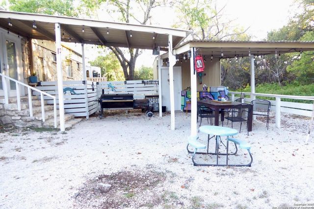 1884 Live Oak, Canyon Lake, TX 78133