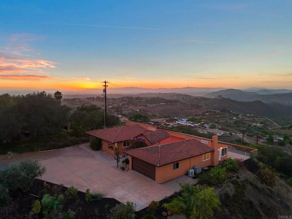 30603 Roadrunner, Valley Center, CA 92082 — exterior