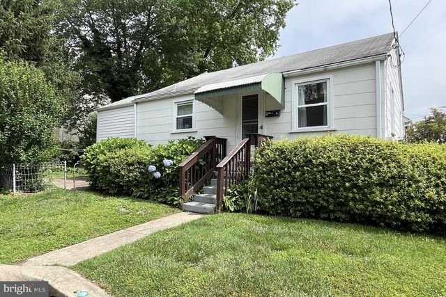 2100 LINCOLN AVE, Wilmington, DE 19809