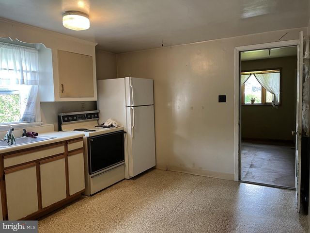 2100 LINCOLN AVE, Wilmington, DE 19809