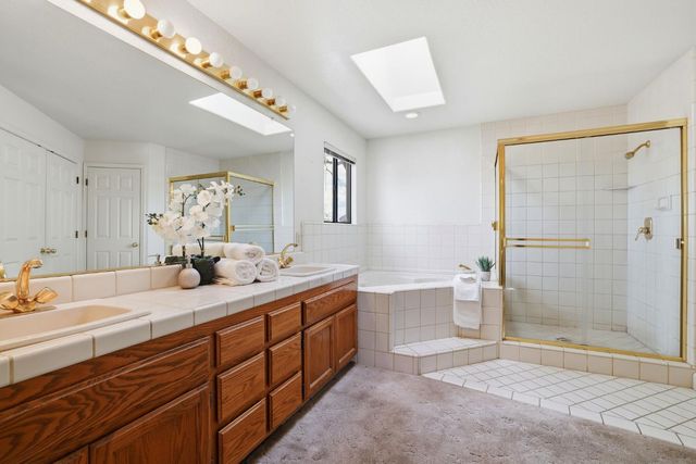 112 Rebecca Way, Folsom, CA 95630