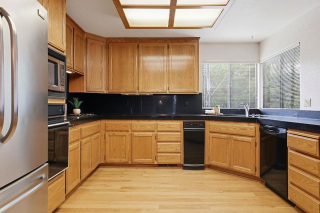 112 Rebecca Way, Folsom, CA 95630