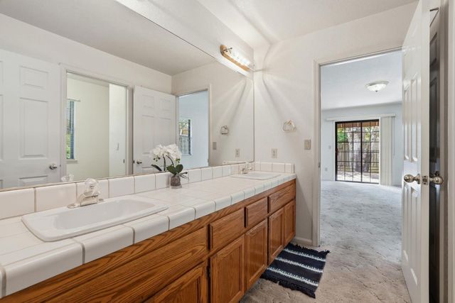 112 Rebecca Way, Folsom, CA 95630