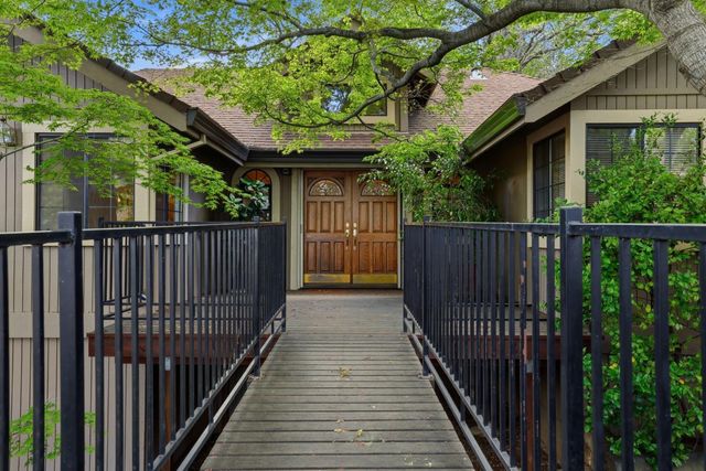 112 Rebecca Way, Folsom, CA 95630