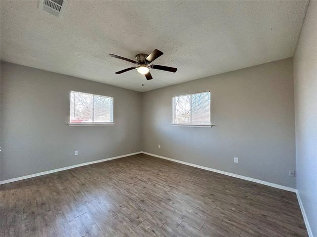 10409 Golden Meadow DR B, Austin, TX 78758