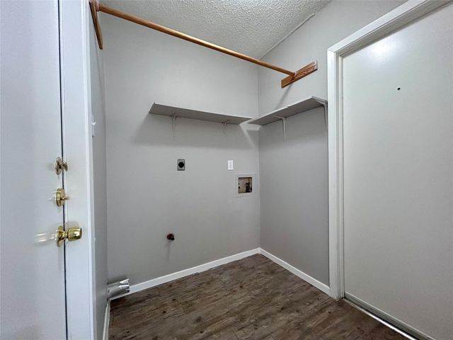 10409 Golden Meadow DR B, Austin, TX 78758