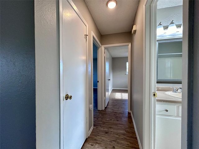 10409 Golden Meadow DR B, Austin, TX 78758