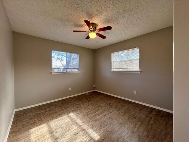 10409 Golden Meadow DR B, Austin, TX 78758