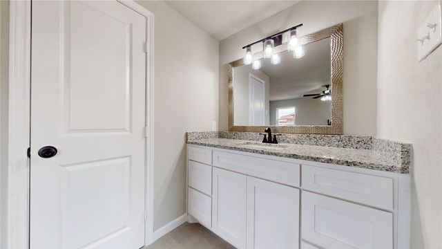 3205 Jamestown Drive, Forest Hill, TX 76140