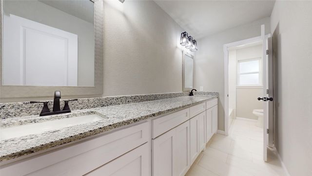 3205 Jamestown Drive, Forest Hill, TX 76140