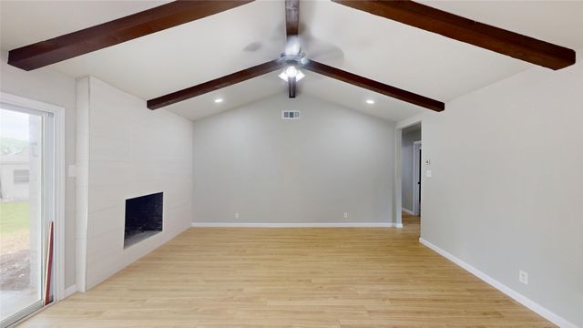 3205 Jamestown Drive, Forest Hill, TX 76140