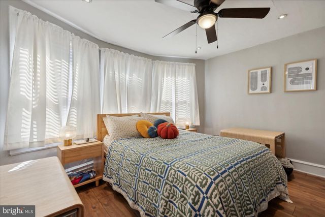 36 S CRICKET TER, Ardmore, PA 19003