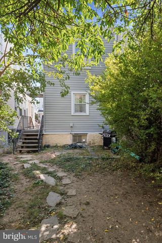 36 S CRICKET TER, Ardmore, PA 19003