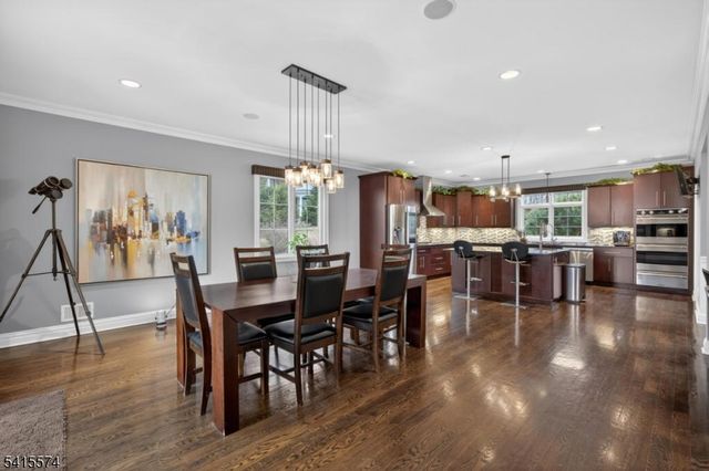 9 Catalina Dr, Byram Twp., NJ 07871