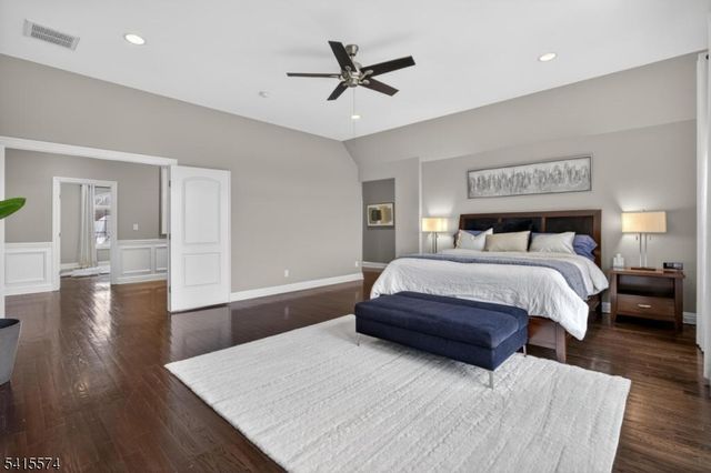 9 Catalina Dr, Byram Twp., NJ 07871