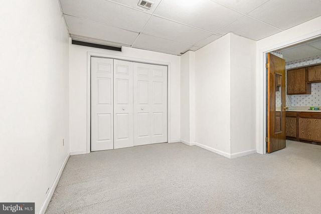 2 THE STRAND, Sparks, MD 21152