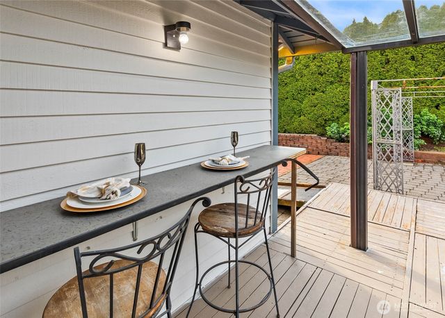 8515 129th Avenue SE, Newcastle, WA 98056