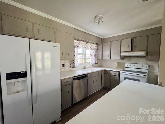 4025 Fringewood Drive, Concord, NC 28025