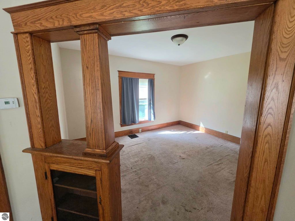 Image 8 of property listing at 120 Moyer Avenue, Alma, MI 48801