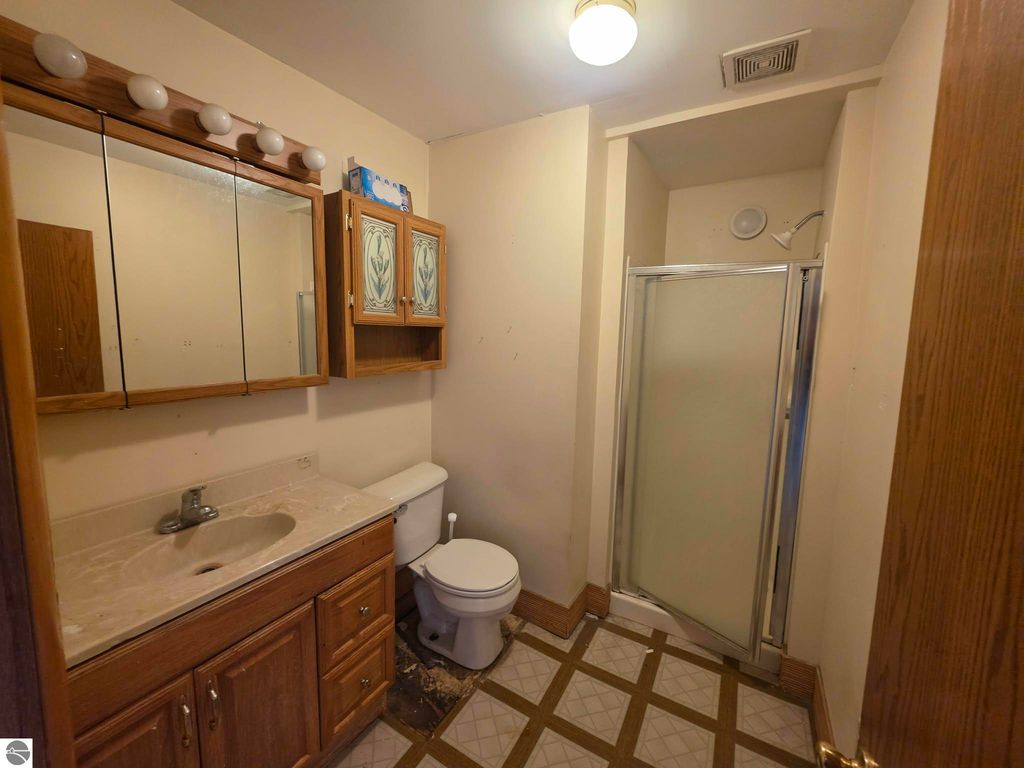 Image 22 of property listing at 120 Moyer Avenue, Alma, MI 48801