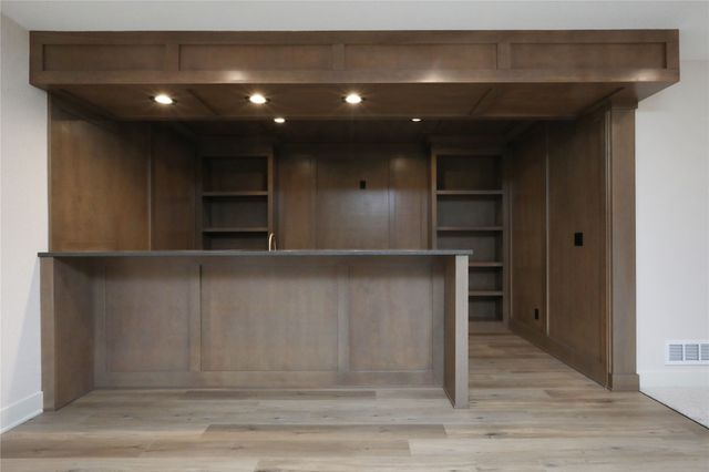 605 Pelican Drive, Polk City, IA 50226