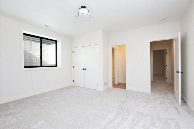 605 Pelican Drive, Polk City, IA 50226