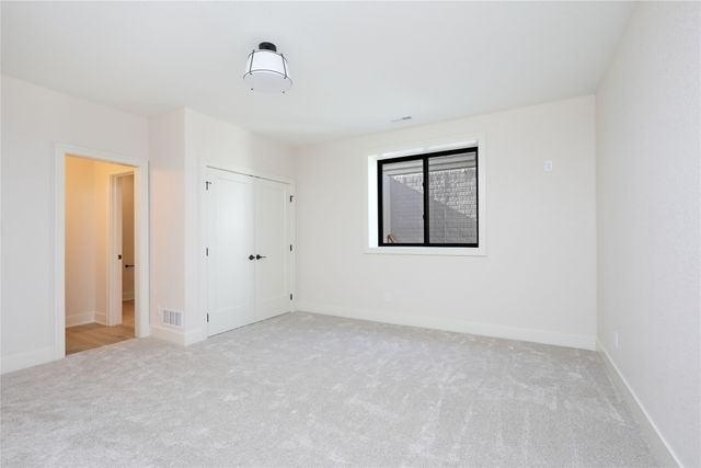 605 Pelican Drive, Polk City, IA 50226